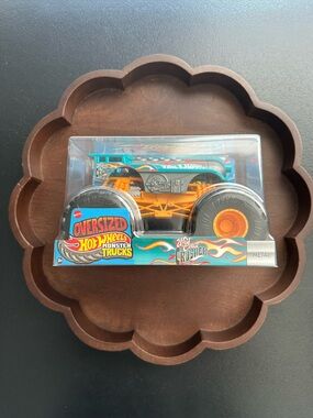 Oversized Hot Wheels Monster Trucks ~ West Coast Crusher